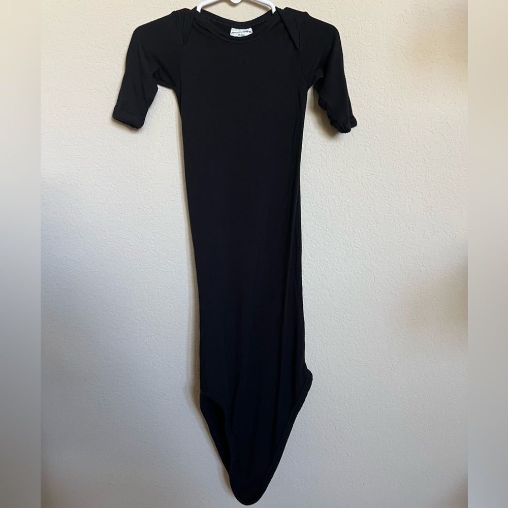 Spearmint Love Knotted Gown in Black, 0-3M